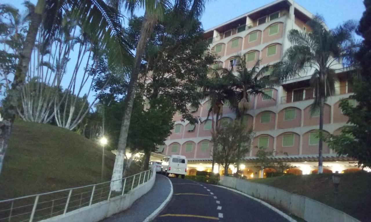 Aparthotel Flat No Cavalinho Branco à Águas de Lindóia Extérieur photo